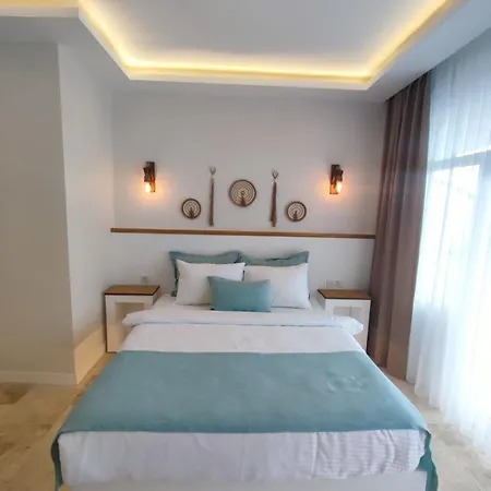Mavi Cam Ayvalik Hotel