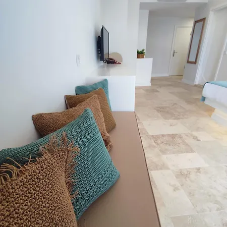 Mavi Cam Ayvalik Hotel