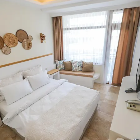 Hotel Mavi Cam Ayvalik *