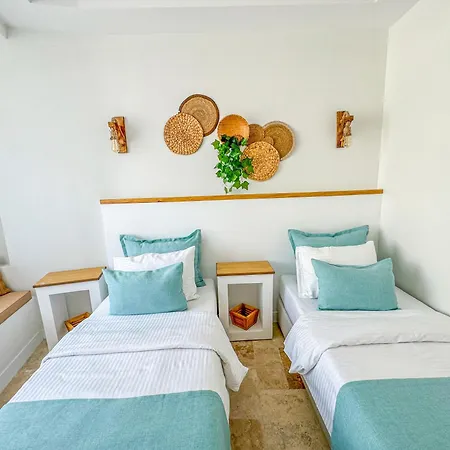 Mavi Cam Ayvalik Hotel