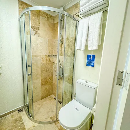 Mavi Cam Ayvalik Hotel *