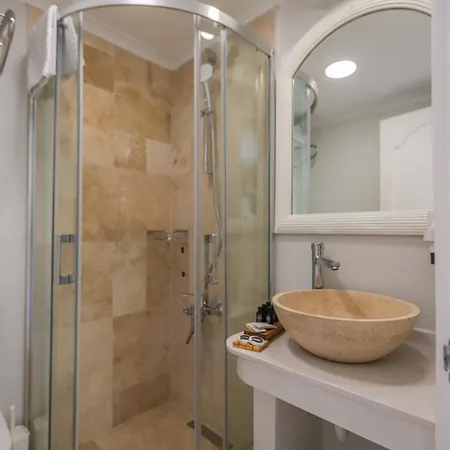 Hotel Mavi Cam Ayvalik *