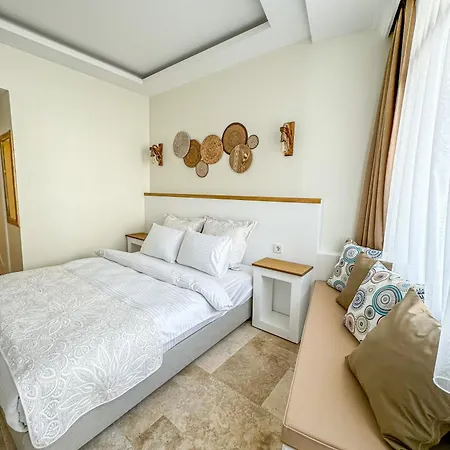 Mavi Cam Ayvalik Hotel *