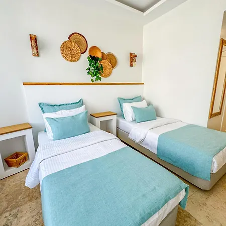 Hotel Mavi Cam Ayvalik Sefacamlik