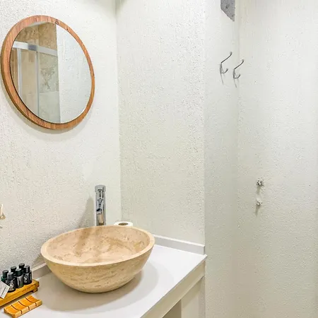 Mavi Cam Ayvalik Hotel *