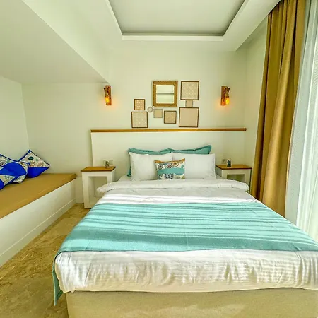 Hotel Mavi Cam Ayvalik Sefacamlik