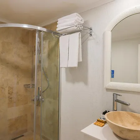 Hotel Mavi Cam Ayvalik Sefacamlik